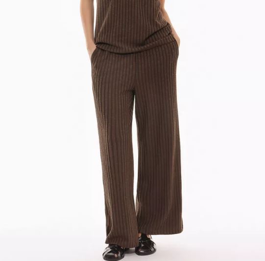 Pantalón punto