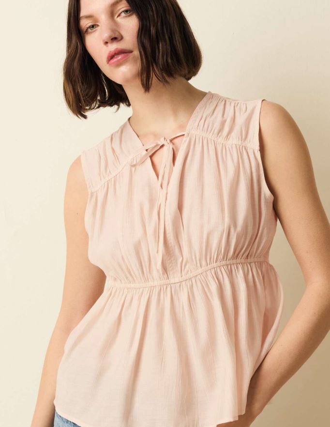 Blusa escote pico