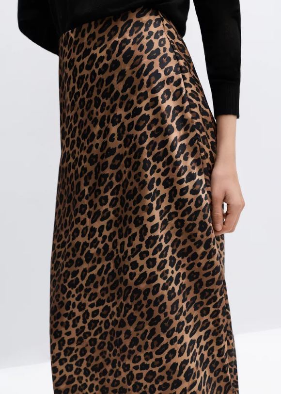 Falda midi