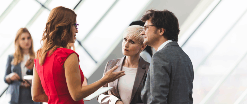 Personalitia - Comunicación no verbal y liderazgo femenino lo que se decide antes de hablar